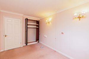 Bedroom- click for photo gallery